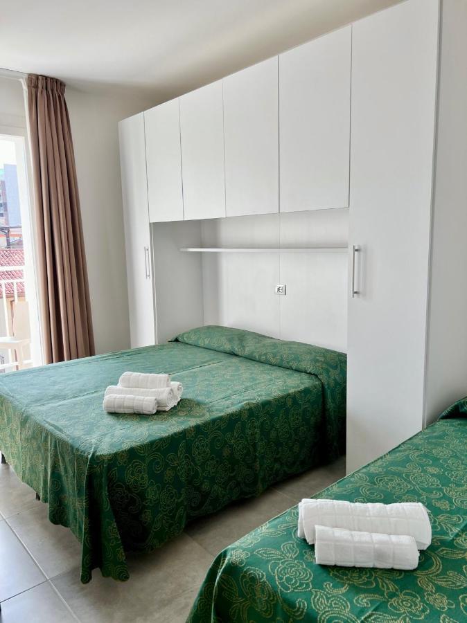 Triple Room with Beach Access,1238961844:JPEG