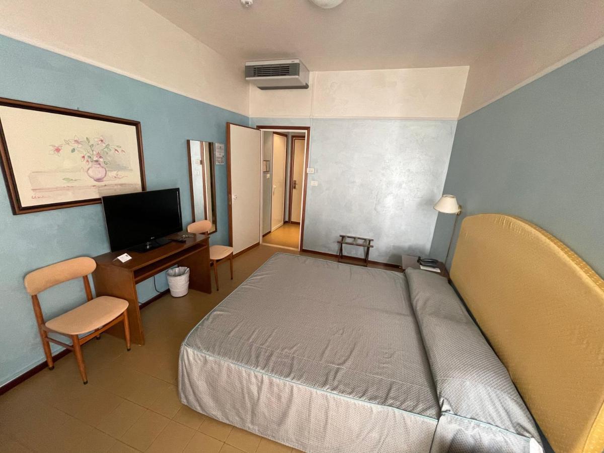 2 habitaciones comunicadas