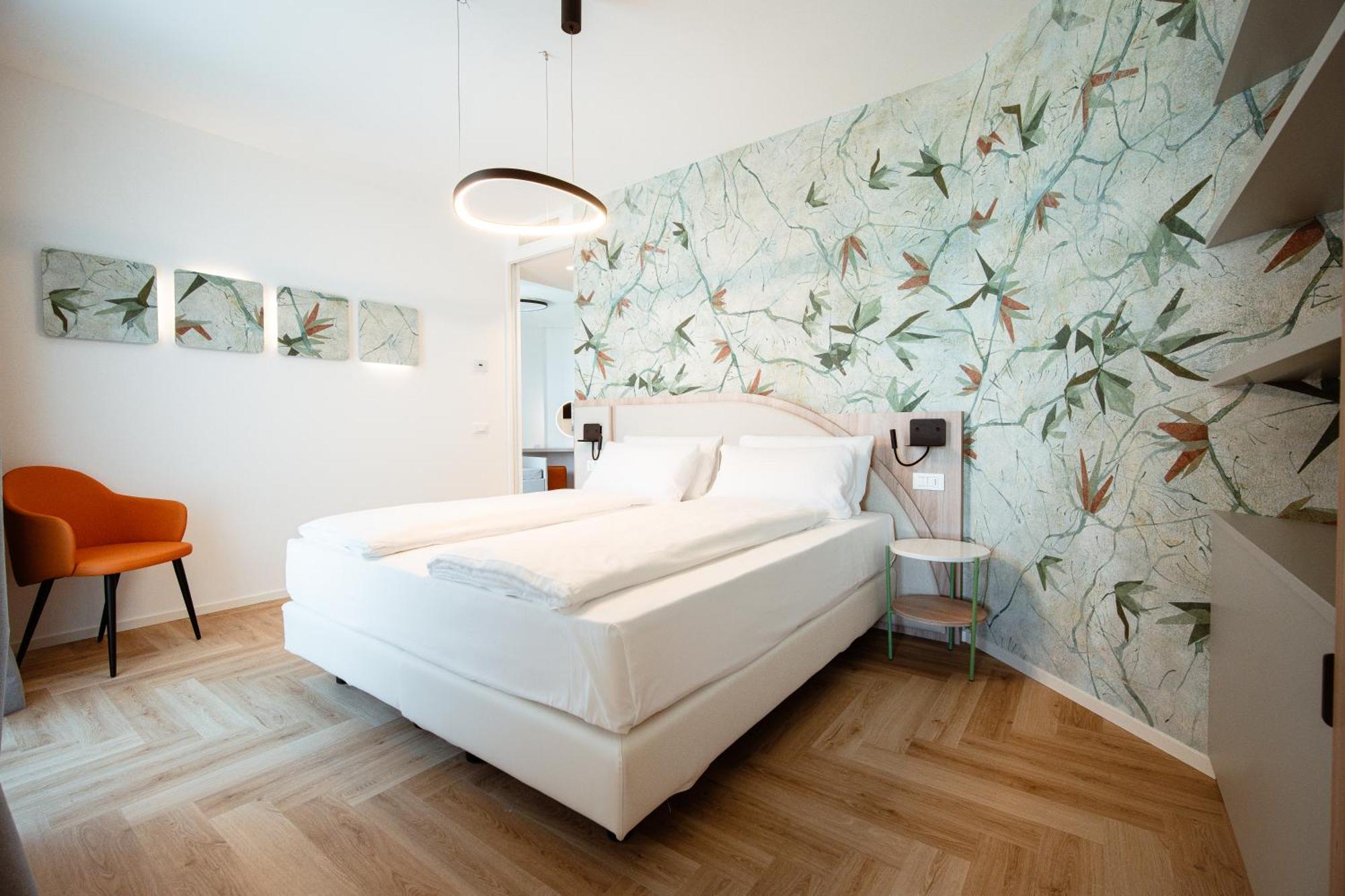 Suite with Spa Bath