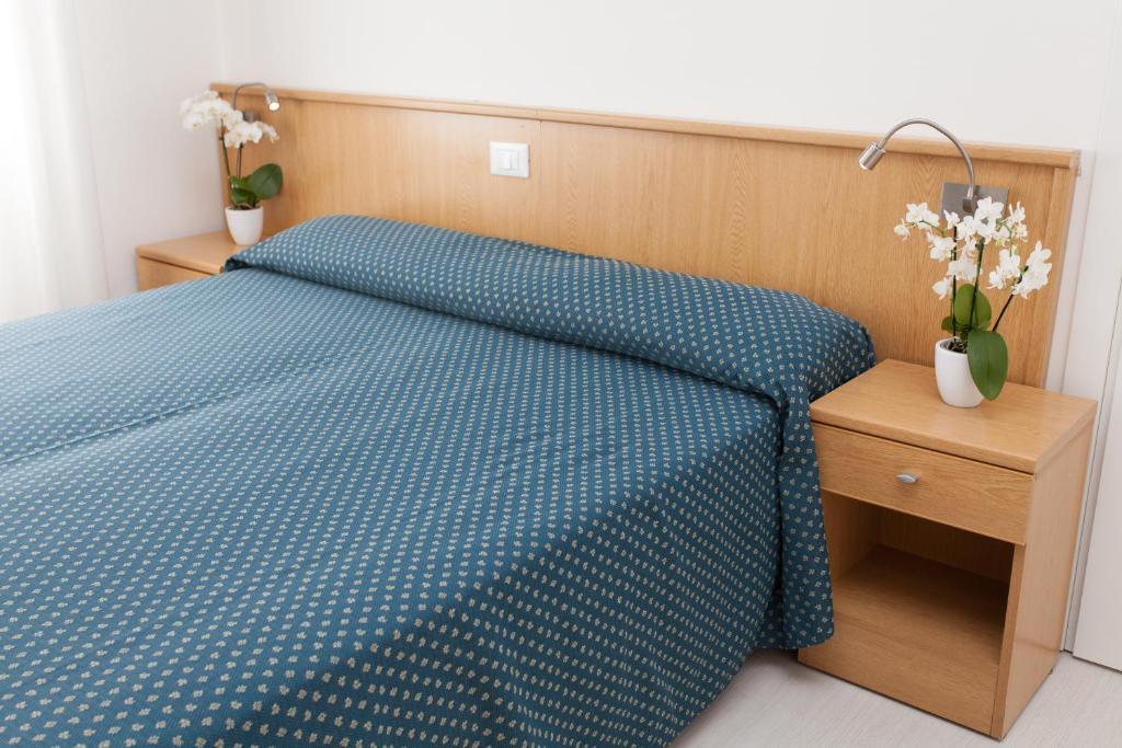 Standard Triple Room,66836998:JPEG