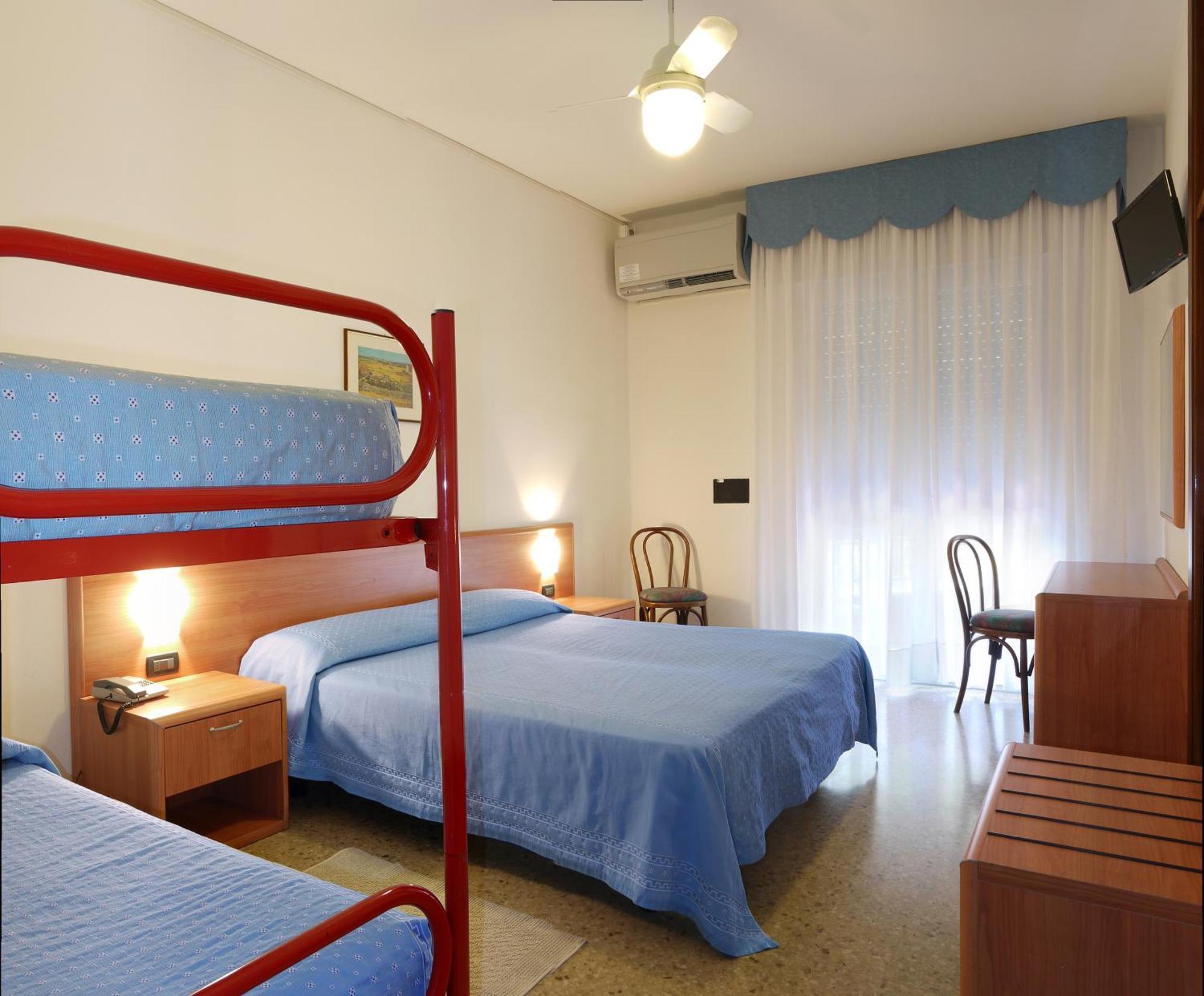 Triple Room,710006482:JPEG