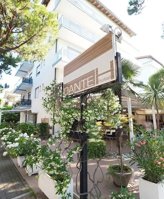 Hotel Dante-1