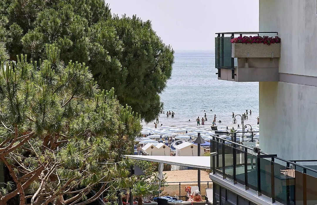 Appartamento Flaminia 30 Metri Dal Mare-1