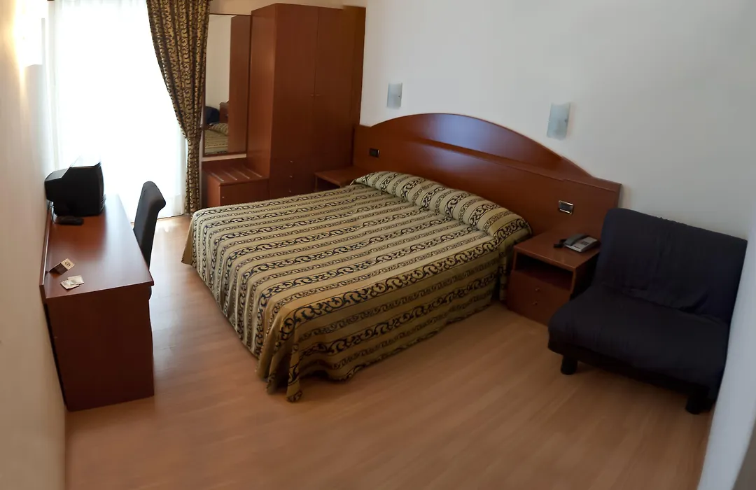 Hotel Santiago-1