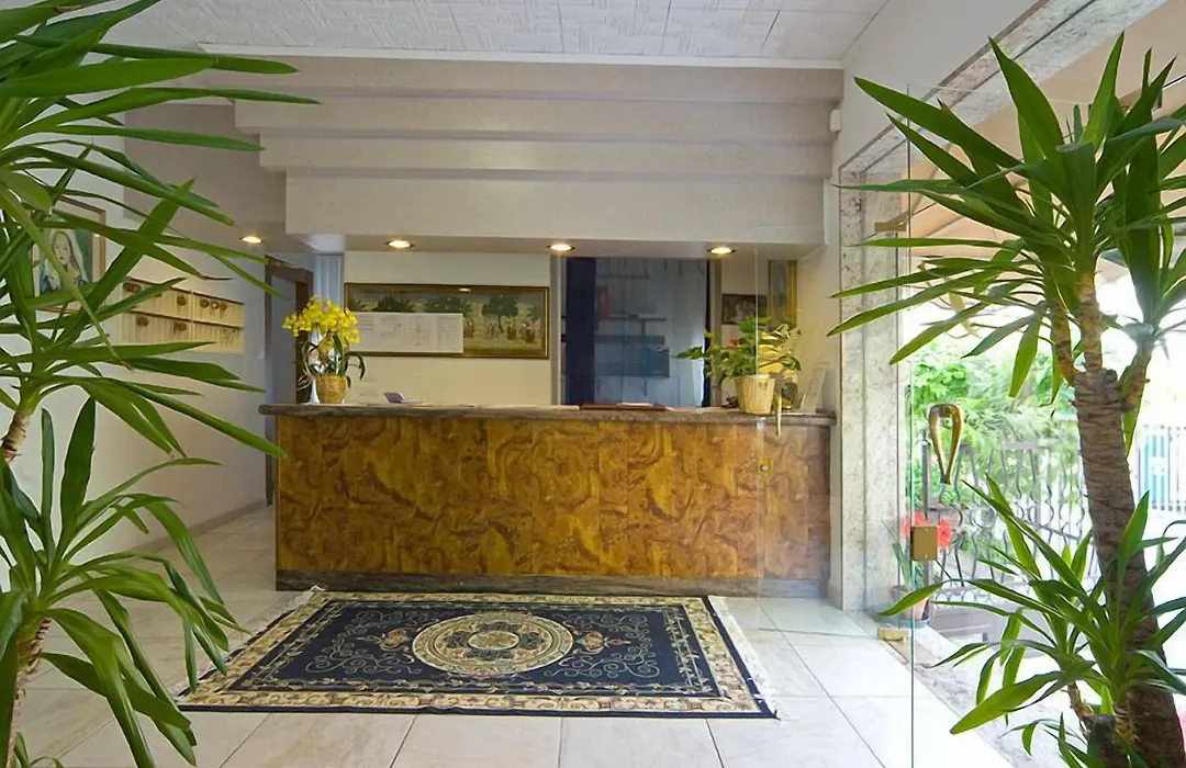 Hotel Lucciola-1