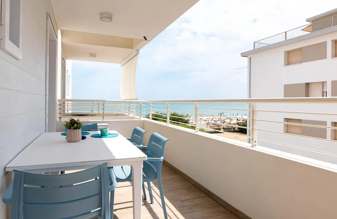 Sea View Apartment With Swimming Pool-1