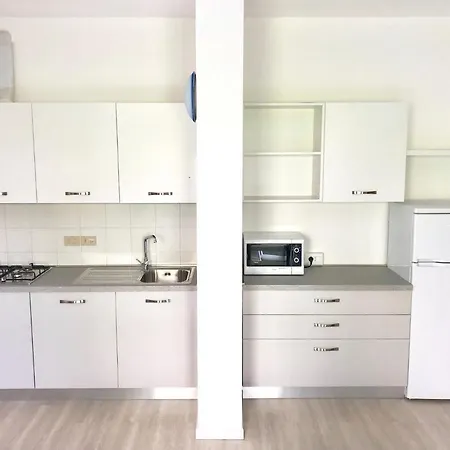 Villa Santin Carraro Immobiliare - Family Apartments-2