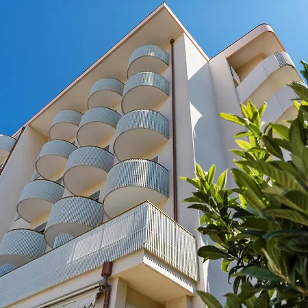 Salus Smart & Chic Hotel-2