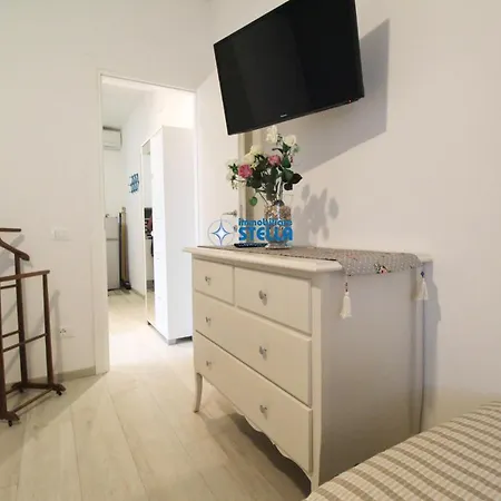 Condominio Azzurra-2