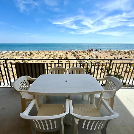 Villa Fronte Mare - Carraro Immobiliare - Family Apartments-3