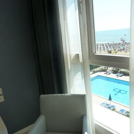 Hotel Orient & Pacific-2