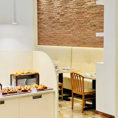 Hotel Touring-2