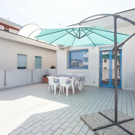 Petite Maison-3