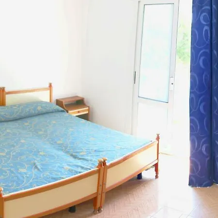 Hotel Laguna-2